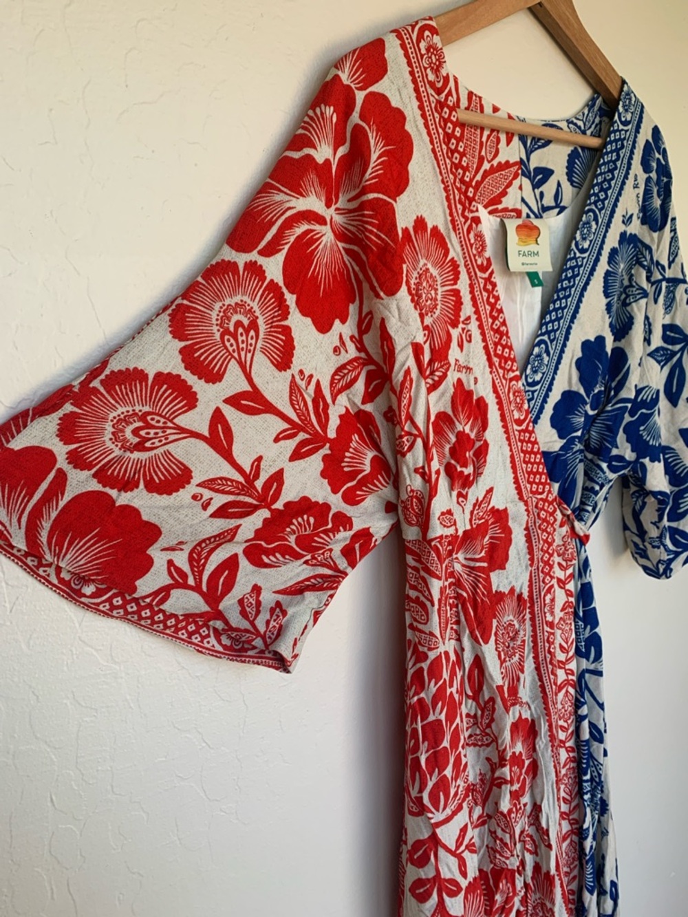 FARM Rio Mixed Pineapple Red Blue Wrap Dress Size S - Picture 5 of 10